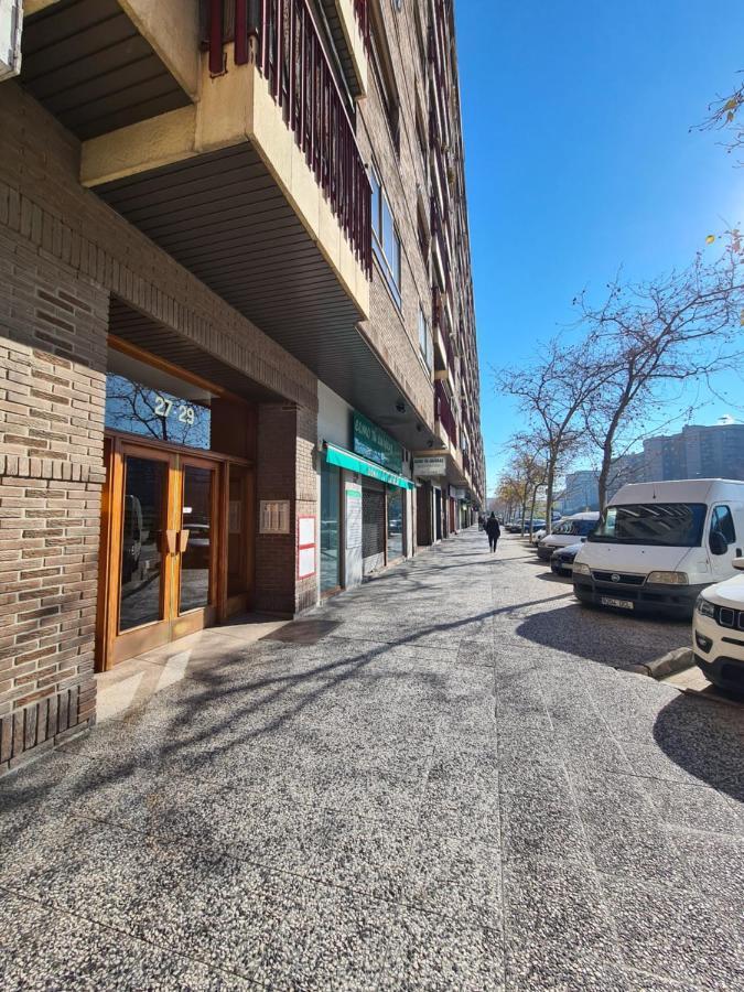 Espacioso apartamento con impresionantes vistas y garaje privado - Dos Torres Tauriel Zaragoza Exterior foto