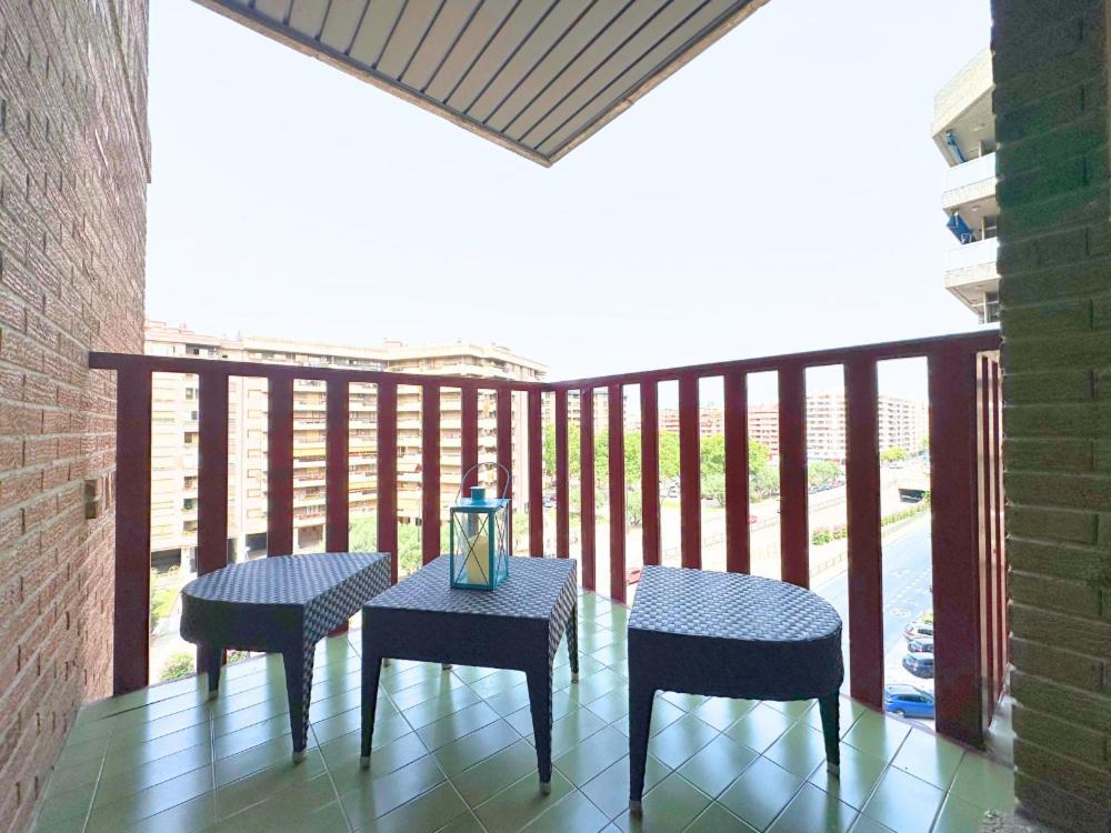 Espacioso apartamento con impresionantes vistas y garaje privado - Dos Torres Tauriel Zaragoza Exterior foto